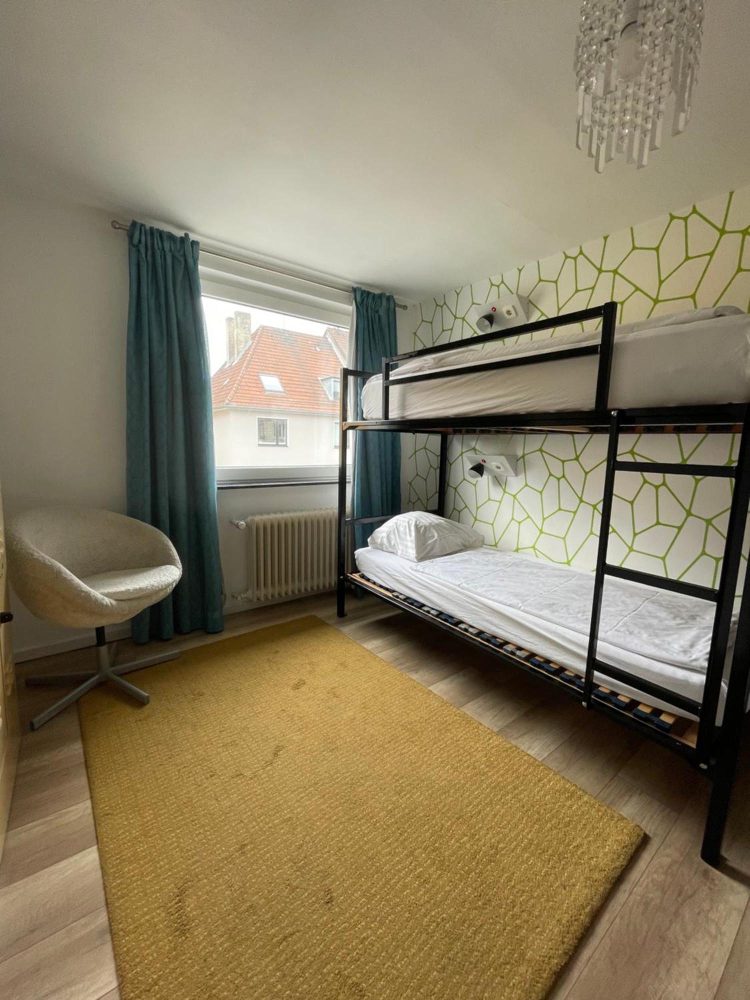 Weltempfaenger Backpacker Hostel Keulen Buitenkant foto