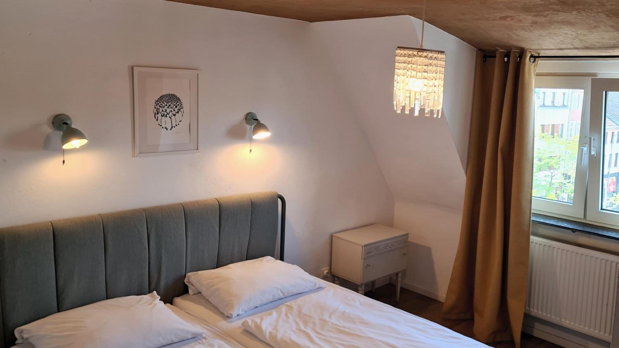 Weltempfaenger Backpacker Hostel Keulen Buitenkant foto