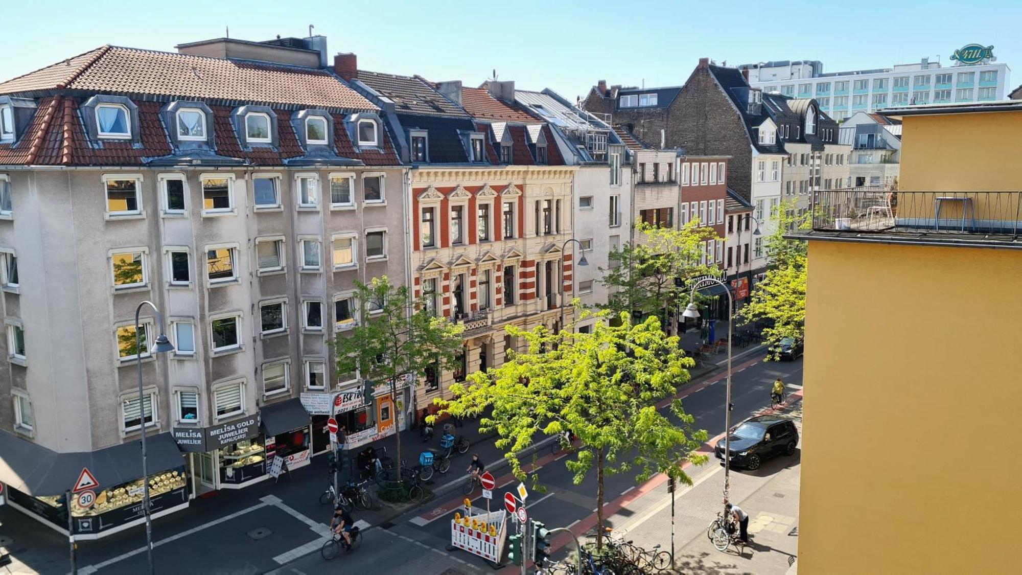 Weltempfaenger Backpacker Hostel Keulen Buitenkant foto