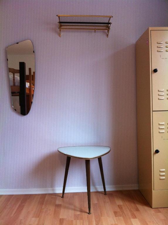 Weltempfaenger Backpacker Hostel Keulen Kamer foto